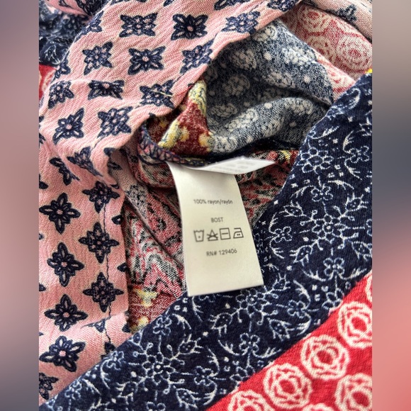 26. Venus Mixed Print Romper size S - Picture 11 of 11